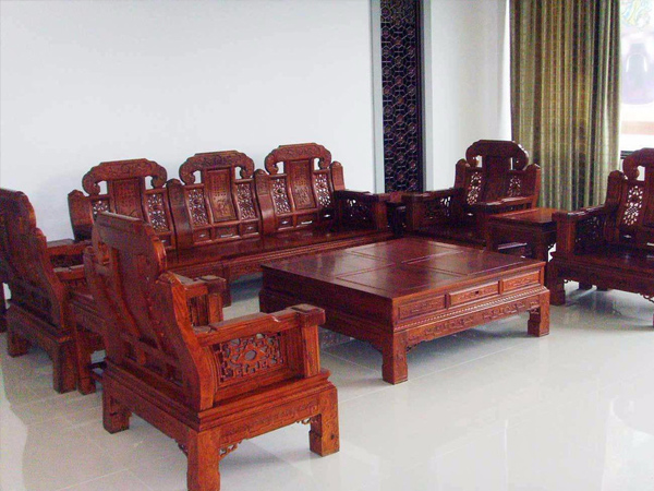 濟南實木家具應(yīng)該如何去做保養(yǎng)?