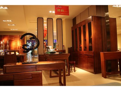 影響實(shí)木家具的五大因素特點(diǎn)