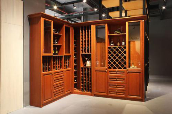 山東實(shí)木家具